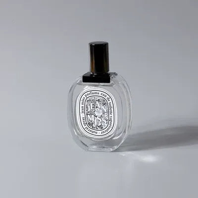 Model Room Men Women's Artificial Perfume Fragrance Props Big Brand Perfume Ornament Accessible Luxury Dressing Table Solution Decoration - My Vixen Vault