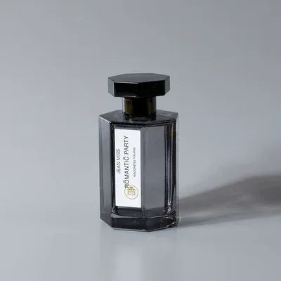 Model Room Men Women's Artificial Perfume Fragrance Props Big Brand Perfume Ornament Accessible Luxury Dressing Table Solution Decoration - My Vixen Vault