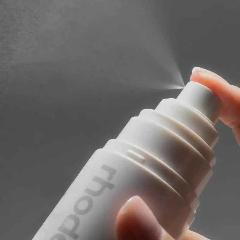 Rhode Glazing Mist Moisturizing Face Spray Essence Water Facial Cleanser Cream Powder Blush Blusher Lip Gloss Lipsitck Makeup.