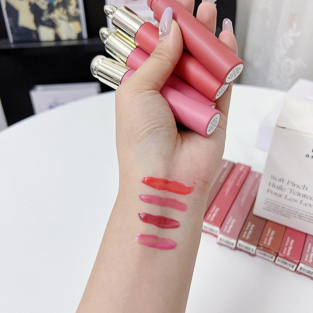 Radiant Dew: Smooth Hydrating Lip Oil-Gloss by Rare Beauty - My Vixen Vault