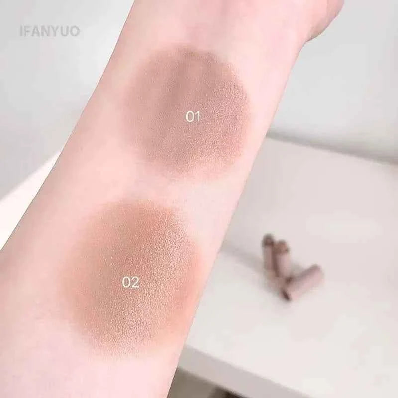 Gray Brown Bronzer Contouring Stick Waterproof Cream Texture Moisturizing Shadow Contouring Pen Face Concealer Cosmetics Makeup.