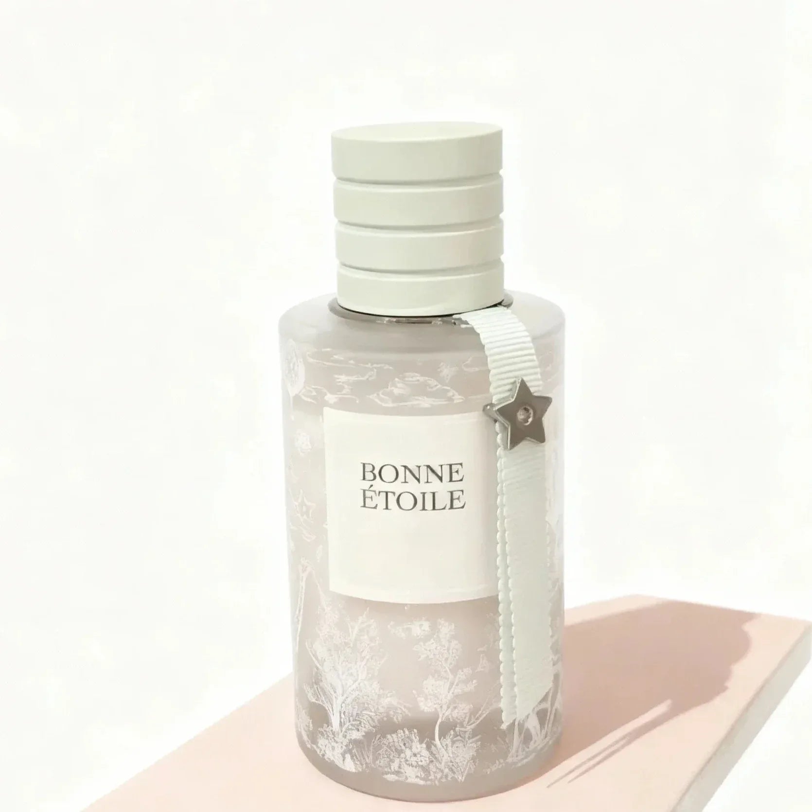 100ml Brand Perfume with sweet milky scent clean and comforting long-lasting fragrance suitable for commuting dating daily...